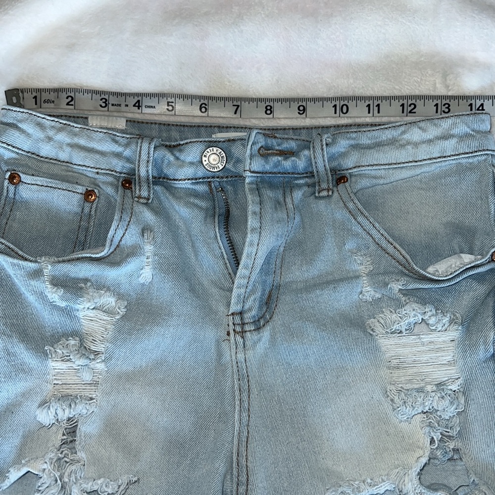 Almost Famous Sz 5 Shorts - Picture 7 of 10